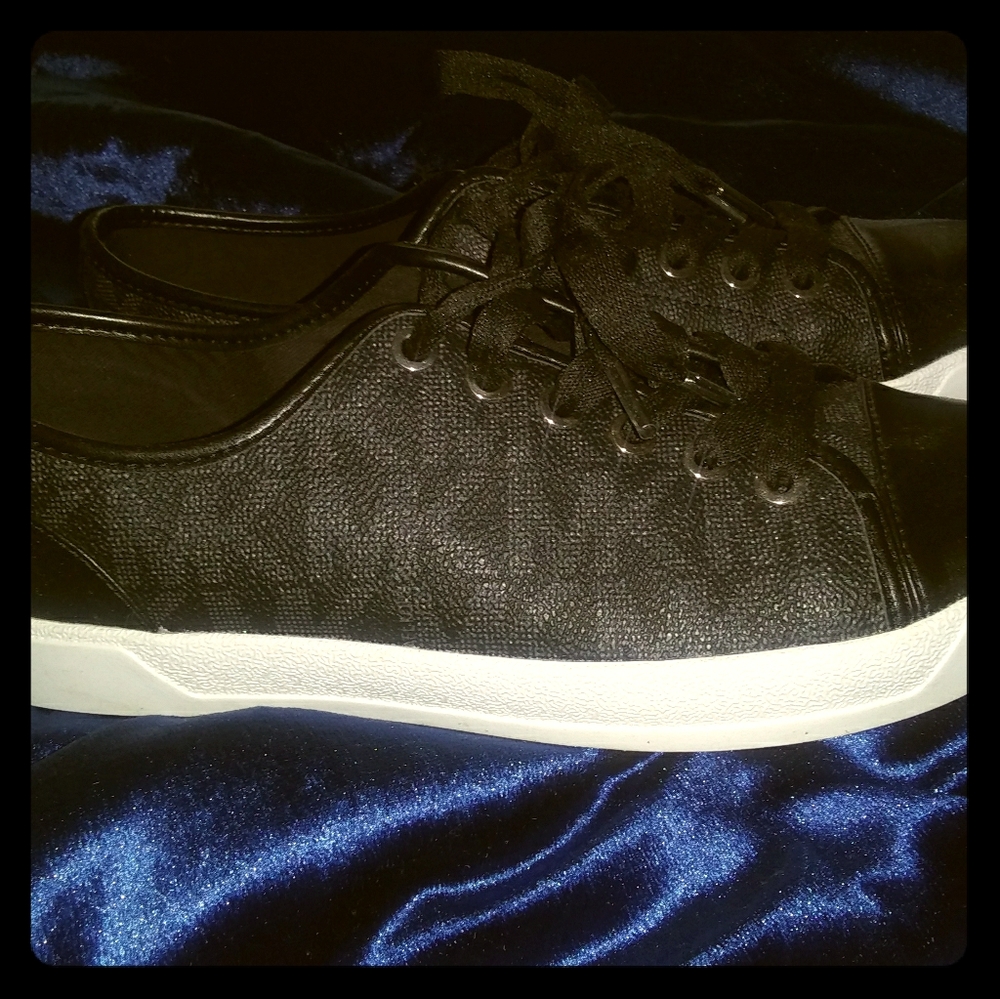 Michael kors black shoes